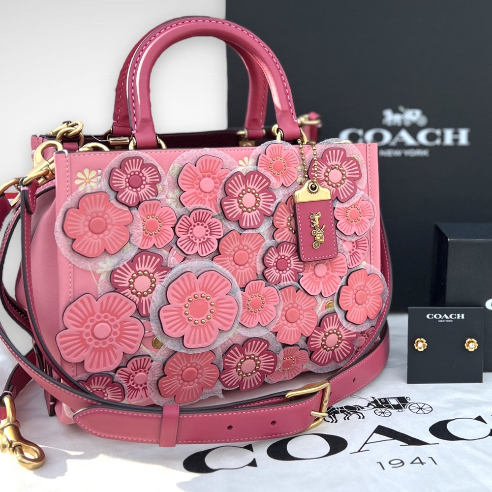 AUTHENTICATED NWT Coach Rogue 25 Colorblock w/ Tea Rose & Coach Tea Rose Studs - Picture 15 of 17
